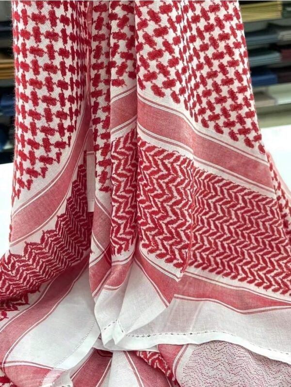 Écharpe islamique froncée avec protection solaire Hijab avec broderie – Image 3