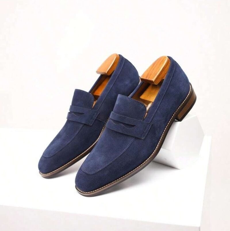 Mocassins décontractés de style britannique pour hommes Mocassins décontractés de style britannique pour hommes septembre 12, 2024 Kotazando