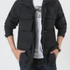 Jacket ample unie pour homme avec plusieurs poches Jacket ample unie pour homme avec plusieurs poches août 3, 2024 Kotazando