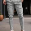 Pantalon de costume simple de couleur unie pour homme Pantalon de costume simple de couleur unie pour homme août 19, 2024 Kotazando