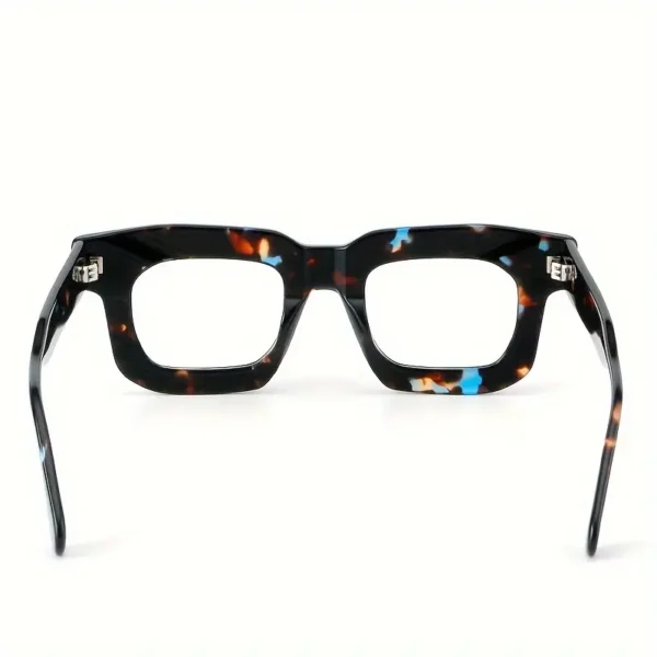 Lunettes à petite monture chic d'inspiration vintage pour homme Lunettes à petite monture chic d'inspiration vintage pour homme, Monture complète tendance, verres décoratifs avec détails floraux, étui inclus, Cadeau de Noël parfait 31 août 2024 Kotazando