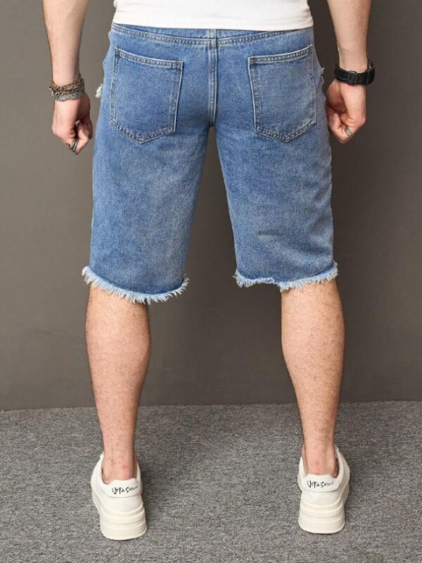 Short Bermuda décontracté en denim à ourlet effiloché et patchwork pour homme – Image 3