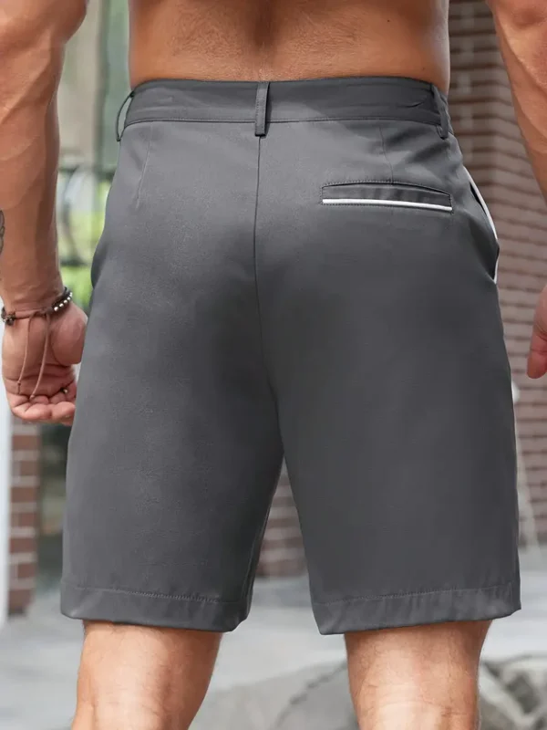 Short décontracté de couleur unie pour homme avec plusieurs poches Short décontracté de couleur unie pour homme avec plusieurs poches, short chic et tendance pour les loisirs d'été et les stations balnéaires 16 août 2024 Kotazando