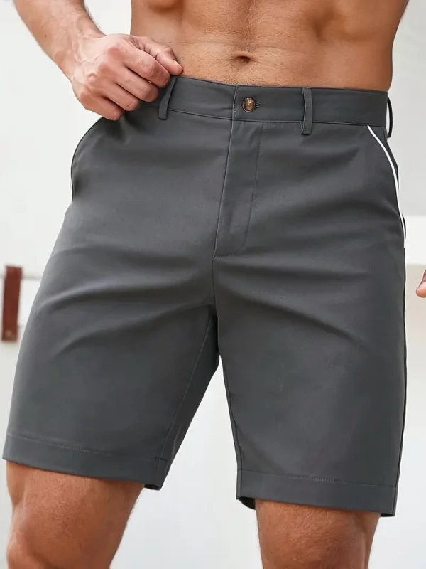 Short décontracté de couleur unie pour homme avec plusieurs poches Short décontracté de couleur unie pour homme avec plusieurs poches, short chic et tendance pour les loisirs d'été et les stations balnéaires 16 août 2024 Kotazando