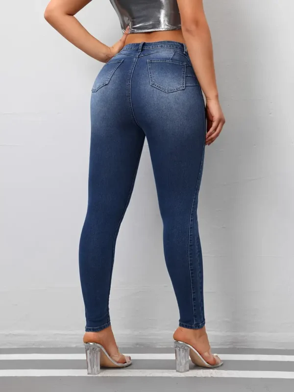 Jeans skinny extensibles à moustaches Jeans skinny extensibles à moustaches, pantalon en denim bleu rétro délavé à poches fendues, jeans et vêtements en denim pour femmes 11 août 2024 Kotazando