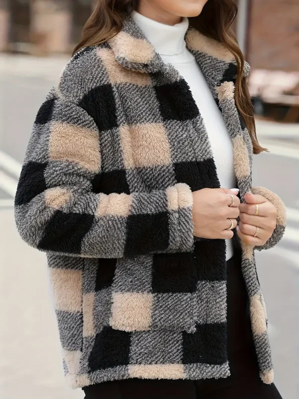 Manteau en peluche à poches plaquées à imprimé écossais, vêtements d'extérieur polyvalents à manches longues et à boutonnage simple pour l'hiver, vêtements pour femmes – Image 5