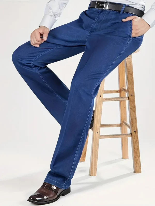 Pantalon en denim uni pour homme avec poches Pantalon en denim uni pour homme avec poches, jean décontracté en mélange de coton pour activités de plein air estivales 17 août 2024 Kotazando