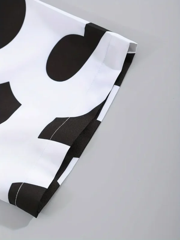 Ensemble chemise à manches courtes et short imprimé lettres noires et blanches pour hommes – Image 5