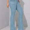 Jean skinny à poches fendues et à boutonnage simple Jean bootcut polyvalent à double bouton, poches à rabat, pantalon en denim extensible, jeans et vêtements en denim pour femmes août 13, 2024 Kotazando