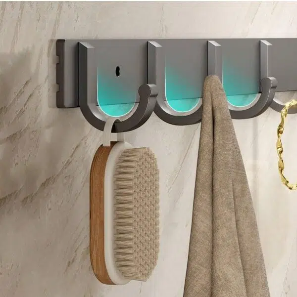 1 pièce de crochets perforés en aluminium, une rangée de cintres de salle de bain, des crochets pour serviettes et chapeaux de salle de bain et de cuisine – Image 6
