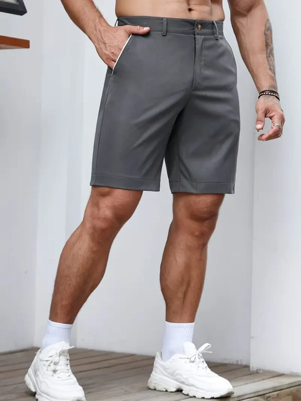 Short décontracté de couleur unie pour homme avec plusieurs poches Short décontracté de couleur unie pour homme avec plusieurs poches, short chic et tendance pour les loisirs d'été et les stations balnéaires 16 août 2024 Kotazando