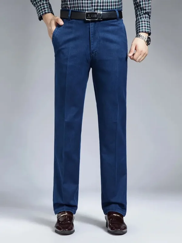 Pantalon en denim uni pour homme avec poches Pantalon en denim uni pour homme avec poches, jean décontracté en mélange de coton pour activités de plein air estivales 17 août 2024 Kotazando