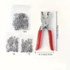 Ensemble de pinces à boutons-pression robustes avec 200 pieces kit d'œillets Ensemble de pinces à boutons-pression robustes avec 200 pieces kit d'œillets, boutons-pression en métal avec outils pour cuir, ceintures, chaussures, vêtements, bricolage - Gris argenté 26 décembre 2024 Kotazando
