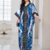 Robe caftan à manches chauve-souris imprimée intégralement Robe Kaftan à imprimé grec abstrait, élégante robe ample à manches courtes et col en V, longueur cheville, vêtements pour femmes septembre 20, 2024 Kotazando