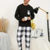 2 ensembles de pyjamas pour hommes avec manches longues et poches, pantalons à carreaux, style confortable et doux pour la peau, vêtements de détente confortables pour hommes 1 2 ensembles de pyjamas pour hommes avec manches longues et poches 2 ensembles de pyjamas pour hommes avec manches longues et poches, pantalons à carreaux, style confortable et doux pour la peau, vêtements de détente confortables pour hommes 26 décembre 2024 Kotazando