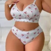 Ensemble de lingerie coquine pour femmes Ensemble de lingerie coquine pour femmes, grande taille, imprimé cerise mignon, soutien-gorge et culotte à col en V, ensemble 2 pièces 26 décembre 2024 Kotazando
