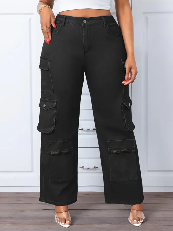 Jean cargo noir grande taille pour femme avec plusieurs poches Jean cargo noir grande taille pour femme avec plusieurs poches, pantalon large en denim stretch décontracté, pantalon tendance pour le confort et le style - Parfait pour l'automne et l'hiver 13 septembre 2024 Kotazando