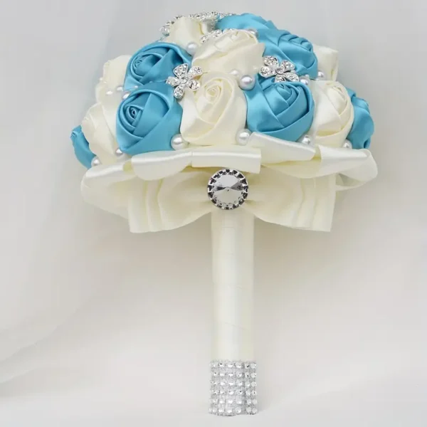 Bouquet de satin de mariée avec fausses perles et strass, accessoire de main romantique pour mariage 14 septembre 2024 Kotazando