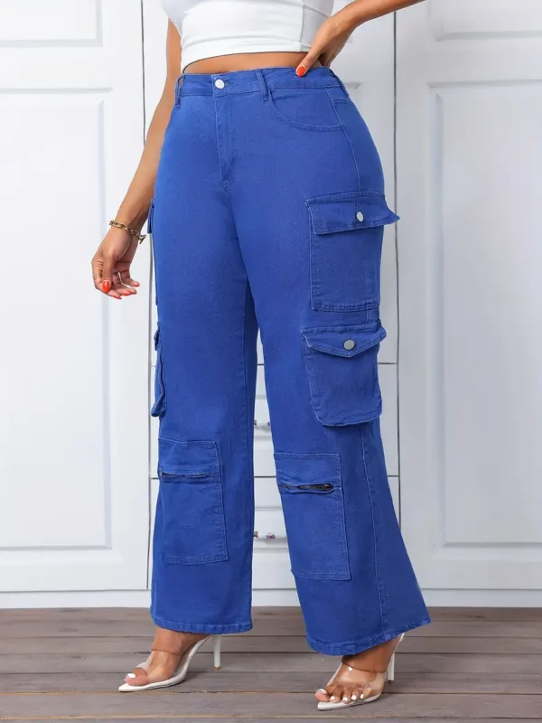 Jean cargo noir grande taille pour femme avec plusieurs poches, pantalon large en denim stretch décontracté, pantalon tendance pour le confort et le style - Parfait pour l'automne et l'hiver – Image 4