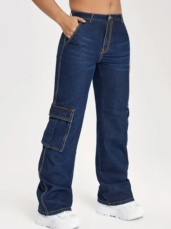 Pantalon en jean décontracté à jambe évasée Pantalon cargo en denim bleu foncé délavé, taille plus, avec poches latérales à rabat, pour femmes. Vêtements et jeans en denim pour femmes 13 septembre 2024 Kotazando