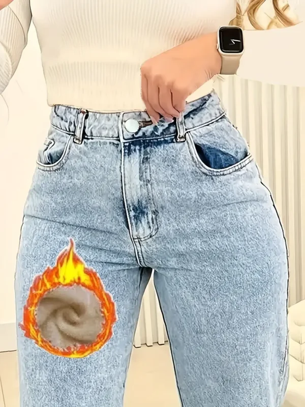 Jean en denim stretch doublé polaire pour femmes grandes tailles, Pantalon long droit en coton mélangé style streetwear avec détails flocons de neige, fermeture éclair, sans ceinture pour les sorties décontractées automne/hiver par Tu bu yin he – Image 5