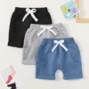 Lot de 3 shorts décontractés de couleur unie pour bébé Lot de 3 shorts décontractés de couleur unie pour bébé, bas élastique confortable à la taille, vêtements pour bébé garçon pour l'intérieur et l'extérieur 15 octobre 2024 Kotazando