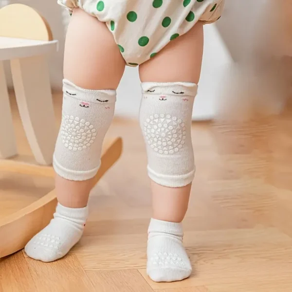 Lot de 2 protections pour bébé rampant Lot de 2 protections pour bébé rampant, genouillères et chaussettes antidérapantes, chaussettes antidérapantes pour toutes les saisons, motif dessin animé doux et confortable pour garçons 6 octobre 2024 Kotazando