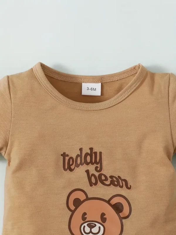 2 Ensemble de vêtements pour bébé garçon et fille avec imprimé graphique d'ours mignon à manches courtes 2 Ensemble de vêtements pour bébé garçon et fille avec imprimé graphique d'ours mignon à manches courtes octobre 6, 2024 Kotazando