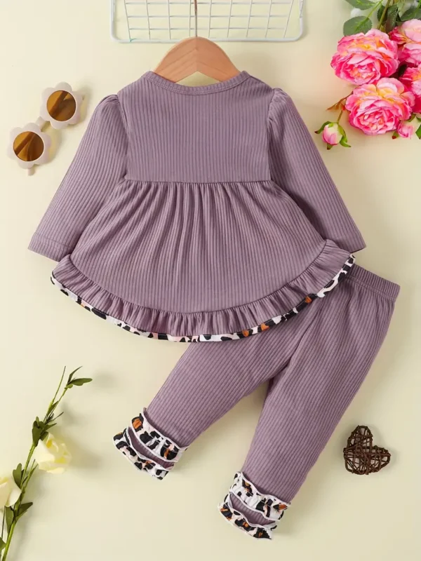 Tenues de printemps et d'automne pour bébés filles Tenues de printemps et d'automne pour bébés filles, robe sweat-shirt brodée à manches longues et pantalon à petits pieds pour bébés filles 19 octobre 2024 Kotazando