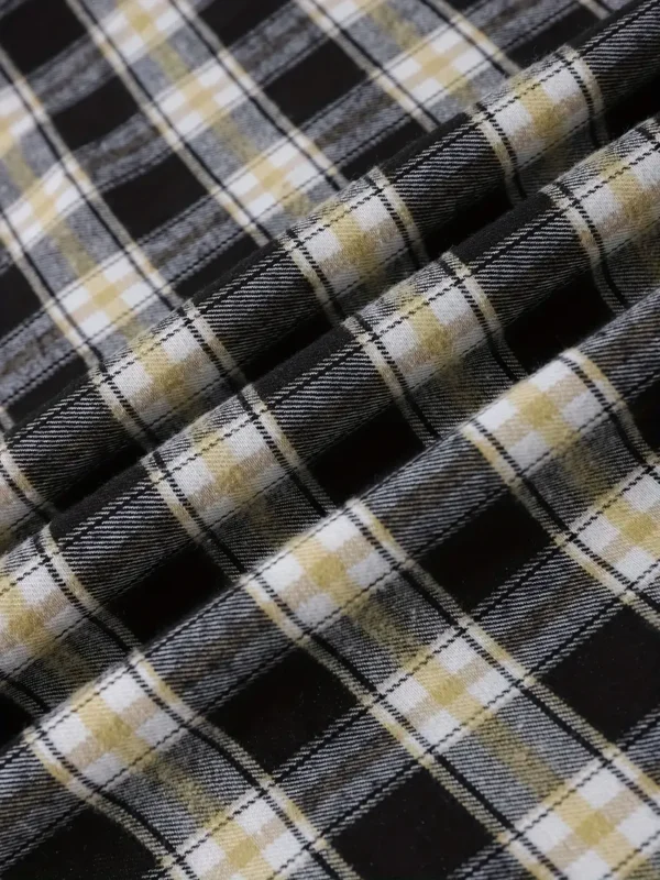 Chemise boutonnée à manches courtes pour homme avec motif à carreaux élégant et poche poitrine, vacances d'été – Image 18