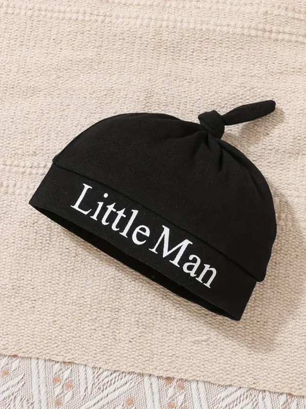 Ensemble 3 pièces pour bébé garçon avec barboteuse triangulaire à manches courtes et pantalon de survêtement et chapeau imprimé DADDY AND ME – Image 6
