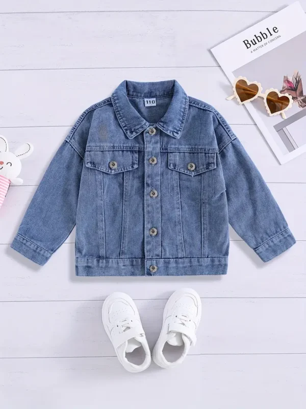 Jacket en jean décontractée pour enfants avec broderie de lapin de dessin animé au dos, col à revers, manches longues à épaules tombantes – Image 3
