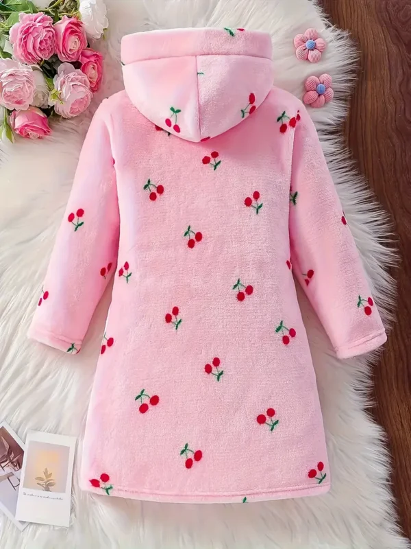 Peignoir à capuche en flanelle épaisse à motif de cerises pour fille, Peignoir de nuit chaud et confortable avec ceinture pour un port quotidien – Image 3