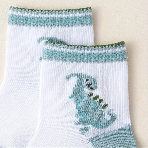 Lot de 10 chaussettes pour garçon motif dinosaure Lot de 10 chaussettes pour garçon motif dinosaure, Respirantes, confortables et élégantes avec absorption de la transpiration, parfaites pour toutes les saisons 8 octobre 2024 Kotazando