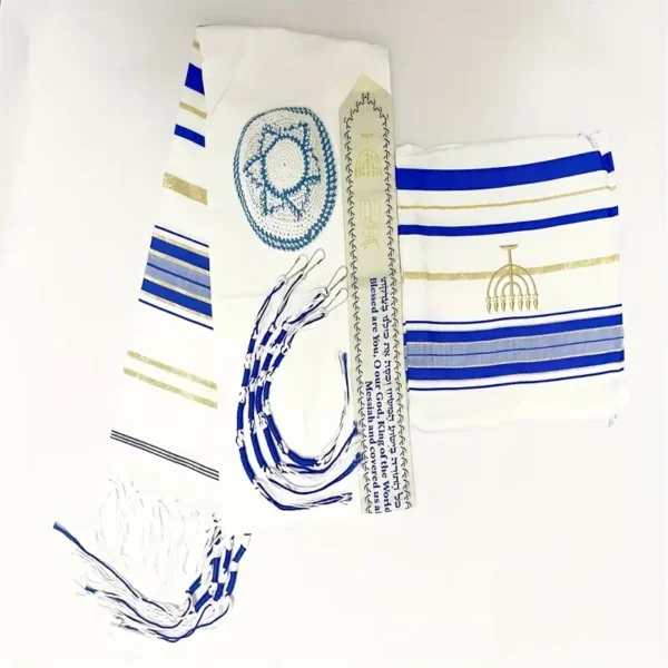 3 pièces Tallit en jacquard tissé de style simple avec kippa et tzitzit 3 pièces Tallit en jacquard tissé de style simple avec kippa et tzitzit, Ensemble de châles de prière en polyester, kit d'écharpe de prière juive lavable à la main octobre 4, 2024 Kotazando