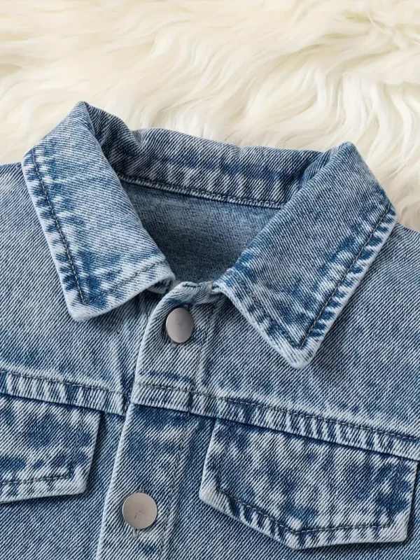 Ensemble 2 pièces pour fille Ensemble 2 pièces pour fille, robe sans manches à imprimé papillon + veste en jean 21 octobre 2024 Kotazando