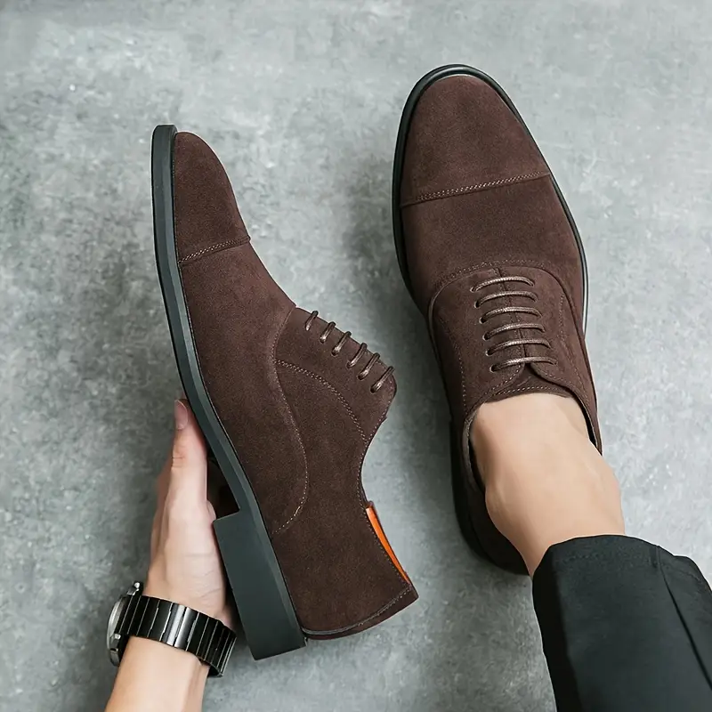 Chaussures Oxford tendance de style britannique pour hommes, Similicuir élégant et durable avec semelle en caoutchouc pour les affaires et les tenues décontractées 9 Chaussures Oxford tendance de style britannique pour hommes, Similicuir élégant et durable avec semelle en caoutchouc pour les affaires et les tenues décontractées – Image 8