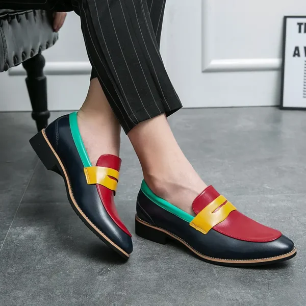 Mocassins classiques tendance pour hommes, similicuir, semelle en caoutchouc, semelle intérieure en EVA, coupe basse, bout rond, motif rayé, style décontracté, convient pour mariage, bureau et usage quotidien, saisonnier toute l'année – Image 8