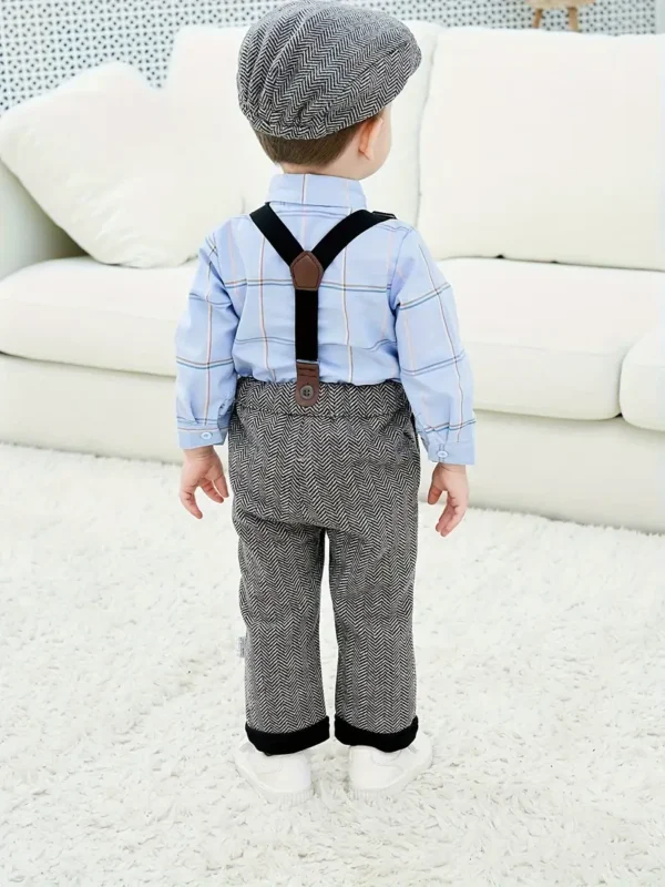 Costume de gentleman pour bébé Costume de gentleman pour bébé, chemise et salopette à rayures aléatoires pour enfants avec chapeau et nœud pour banquet d'anniversaire, fête de mariage, festival, spectacle de pleine lune 1 novembre 2024 Kotazando