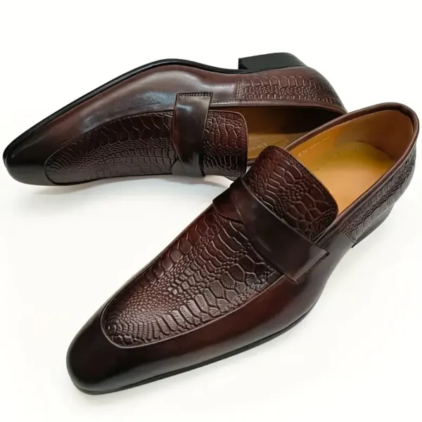 Mocassins à bout ciselé pour hommes avec dessus en cuir, chaussures confortables à enfiler, respirantes et résistantes à l'usure pour les occasions professionnelles, chaussures de bureau quotidiennes pour hommes - Image 6