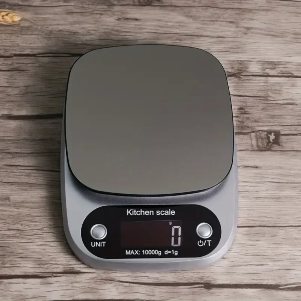 Balance de cuisine numérique de précision, Capacité de 22 lb, affichage en grammes et en onces pour la cuisine et la pâtisserie, précision de 1 G/0,1 oz, alimentée par pile AAA non rechargeable (argentée) – Image 5