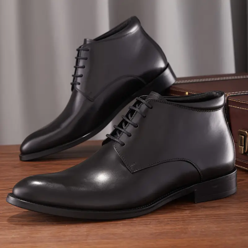 Bottes habillées haut de gamme pour hommes, Style britannique, cuir de vachette véritable fabriqué à la main avec fermeture à lacets pour les affaires et les vêtements décontractés, semelle en caoutchouc durable 3 Bottes habillées haut de gamme pour hommes, Style britannique, cuir de vachette véritable fabriqué à la main avec fermeture à lacets pour les affaires et les vêtements décontractés, semelle en caoutchouc durable – Image 2