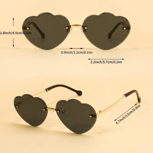 Lunettes de soleil sans monture en forme de nuage pour enfants Lunettes de soleil sans monture en forme de nuage pour enfants, noires décontractées, verres semi-circulaires en PC, compatibles avec les sports de randonnée, lunettes décoratives pour garçons et filles de 3 à 14 ans, idéales pour un usage quotidien et accessoire de fête novembre 12, 2024 Kotazando