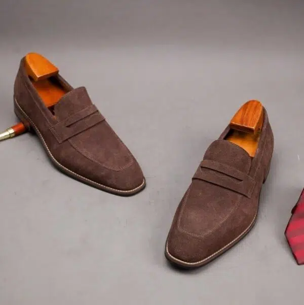 Mocassins pour hommes, chaussures décontractées de style britannique, en daim, confortables, respirantes, antidérapantes, à enfiler, classiques, pour le quotidien, grandes tailles – Image 6