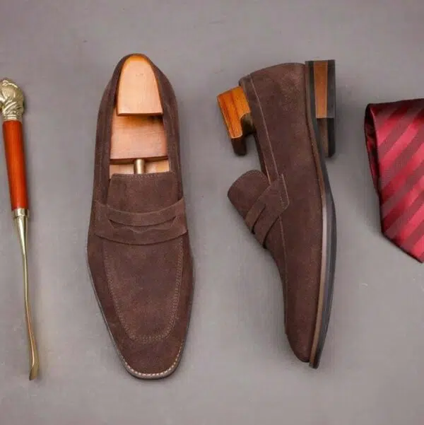 Mocassins pour hommes, chaussures décontractées de style britannique, en daim, confortables, respirantes, antidérapantes, à enfiler, classiques, pour le quotidien, grandes tailles – Image 9