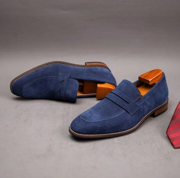 Mocassins pour hommes, chaussures décontractées de style britannique, en daim, confortables, respirantes, antidérapantes, à enfiler, classiques, pour le quotidien, grandes tailles 7 Mocassins pour hommes, chaussures décontractées de style britannique, en daim, confortables, respirantes, antidérapantes, à enfiler, classiques, pour le quotidien, grandes tailles – Image 6