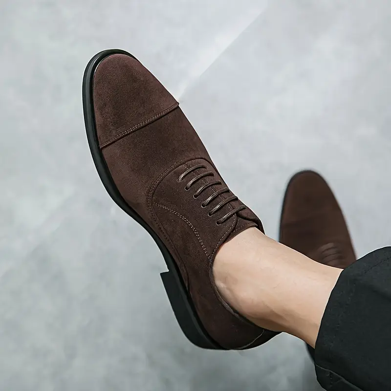 Chaussures Oxford tendance de style britannique pour hommes, Similicuir élégant et durable avec semelle en caoutchouc pour les affaires et les tenues décontractées 14 Chaussures Oxford tendance de style britannique pour hommes, Similicuir élégant et durable avec semelle en caoutchouc pour les affaires et les tenues décontractées – Image 13