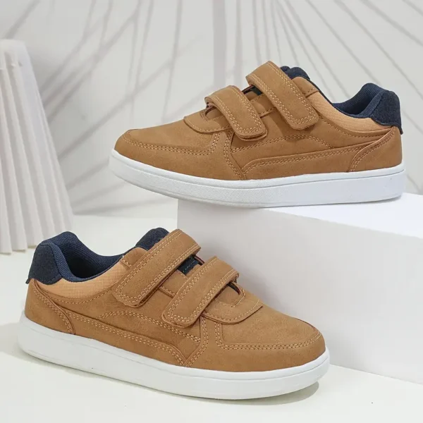 Baskets basses décontractées et confortables pour garçons, chaussures de skateboard légères et antidérapantes pour toutes les saisons – Image 12