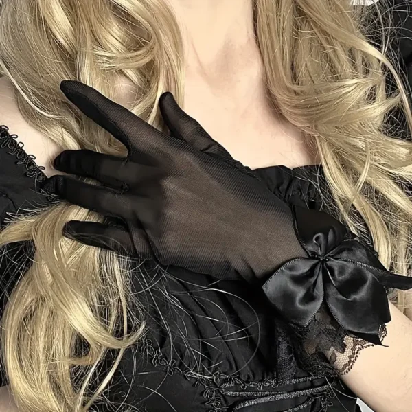 Gants élégants en dentelle noire avec détail nœud, Gants courts en polyester d'inspiration vintage pour femmes, Idéal pour les mariages, les fêtes de mariage et les événements spéciaux 19 décembre 2024 Kotazando