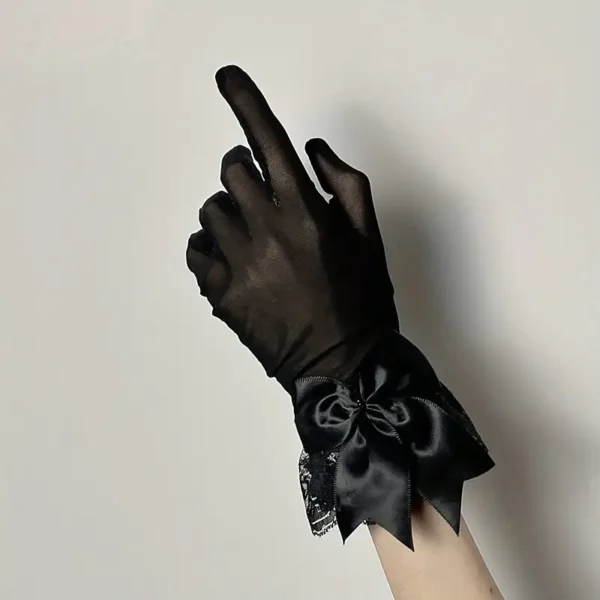 Gants élégants en dentelle noire avec détail nœud, Gants courts en polyester d'inspiration vintage pour femmes, Idéal pour les mariages, les fêtes de mariage et les événements spéciaux 19 décembre 2024 Kotazando